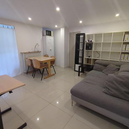 House 20 Min From Paris By Metro, Free Parking Appartement Créteil Buitenkant foto